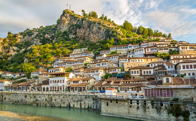 חבילות טיראנה