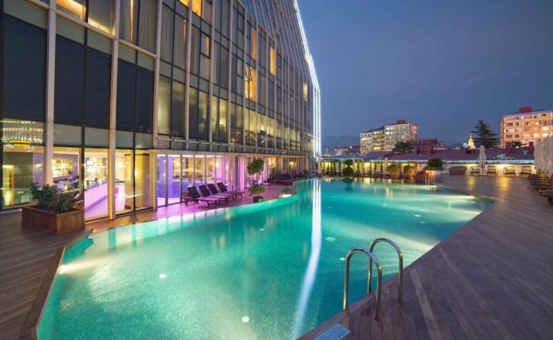 חבילות בטומי