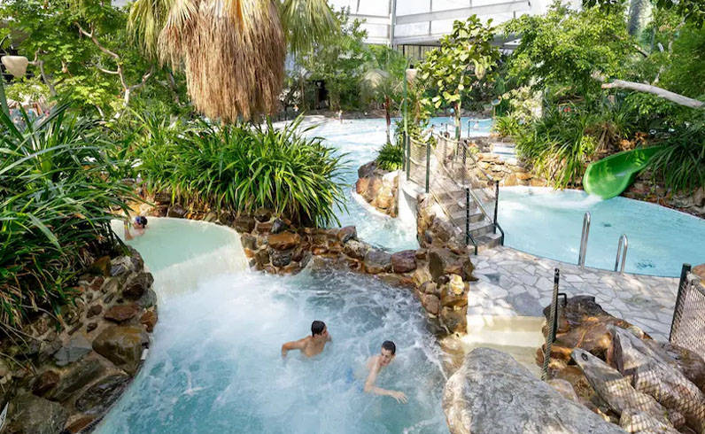 חבילות אמסטרדם