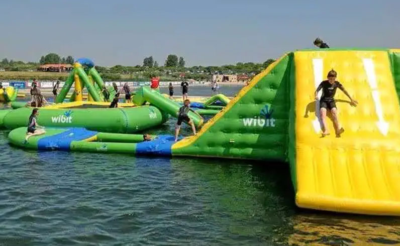 חבילות אמסטרדם